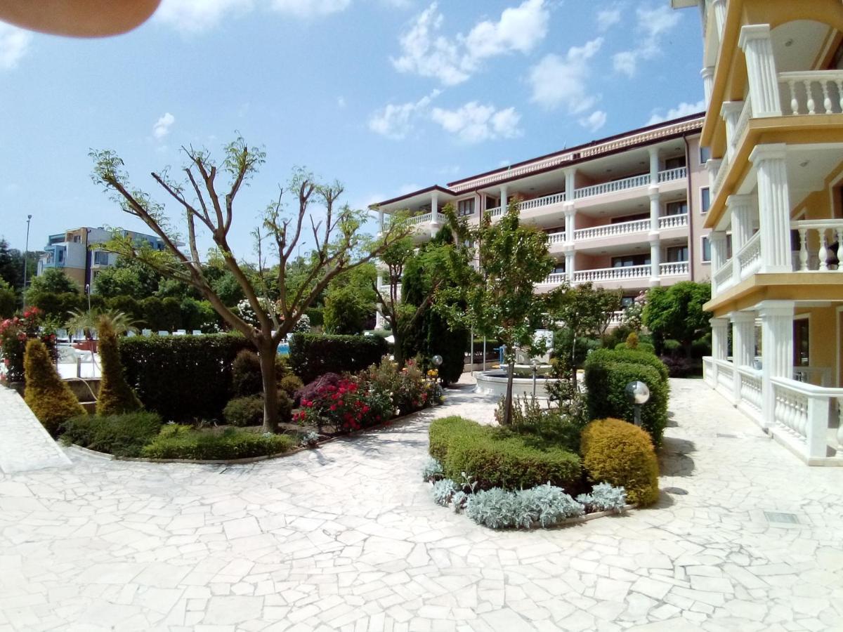 Byala Palace Apartments 외부 사진